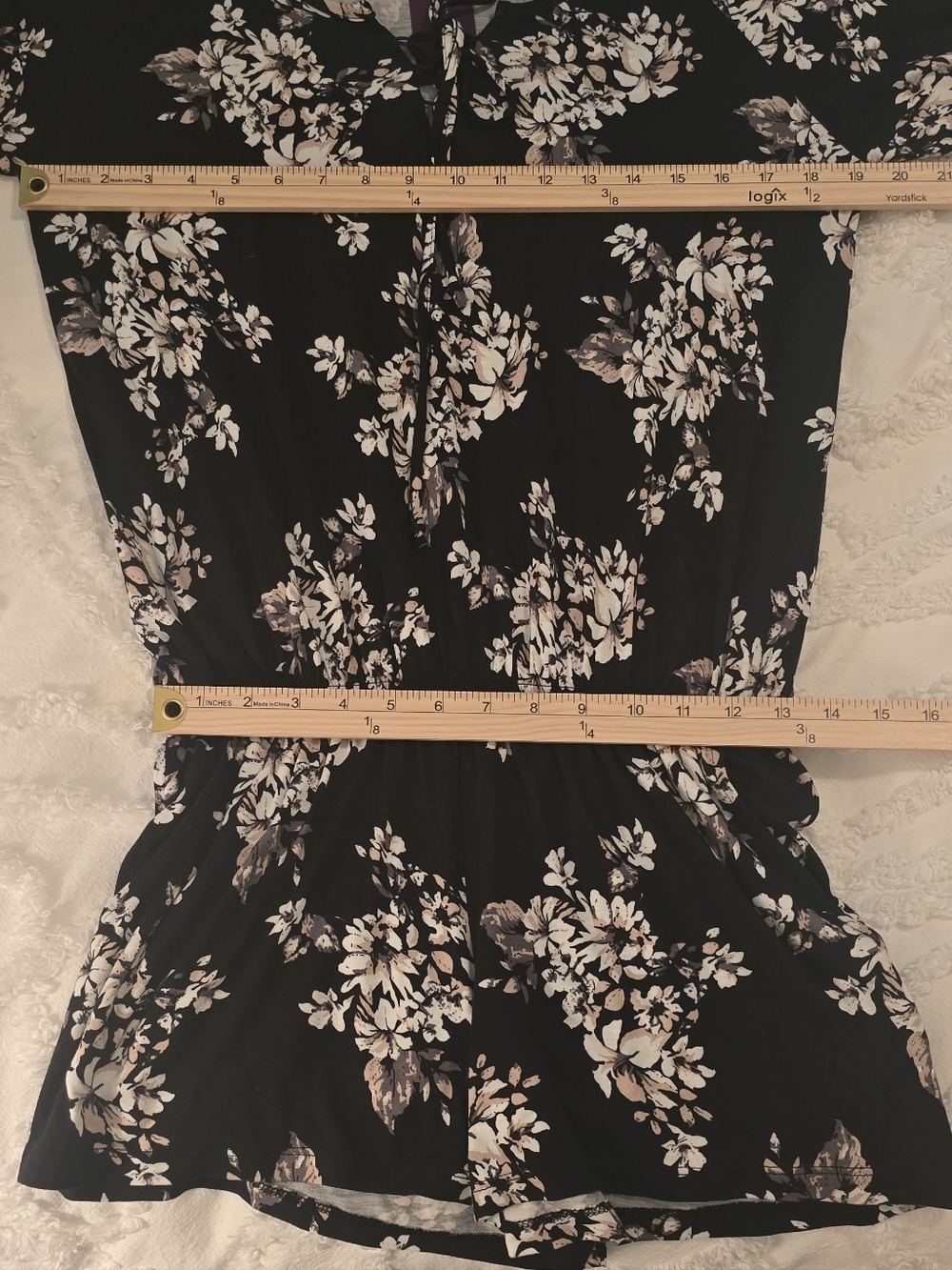 Lascana NWT Women's Black Floral V-Neck Shorts Jumper, Pockets, Size 6 (#7) - Picture 12 of 13